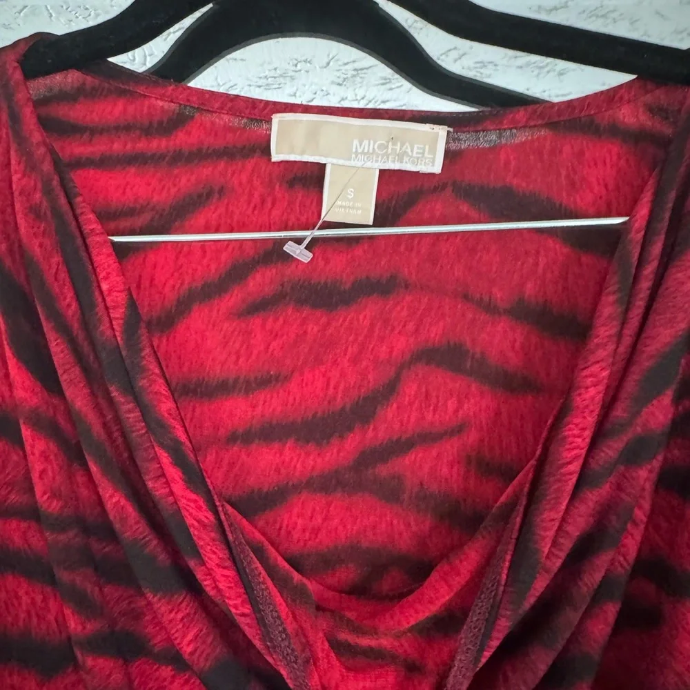 🔥MICHAEL Michael Kors Red & Black Animal Print Dress 🔥 City Chic Date Night
